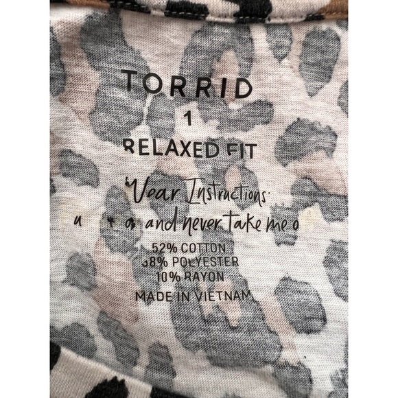 TORRID CHEETAH PRINT RELAXED FIT CREW TEE TRI-BLEND JERSEY SIZE 1 - Picture 5 of 7